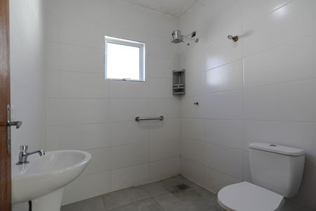 Casa para alugar com 130m², 2 quartos e 6 vagasBanheiro