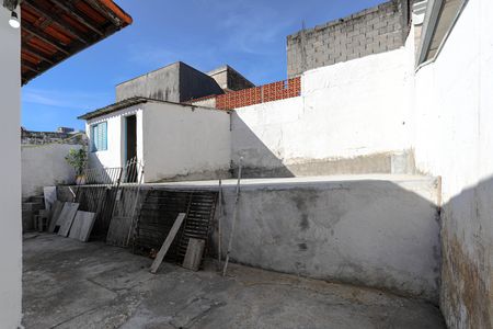 Casa para alugar com 130m², 2 quartos e 6 vagasQuintal
