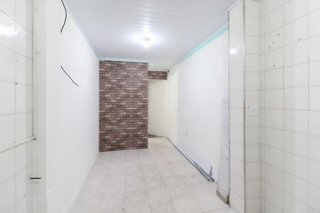 Casa para alugar com 1 quarto, 14m² em Conjunto Residencial José Bonifácio, São Paulo