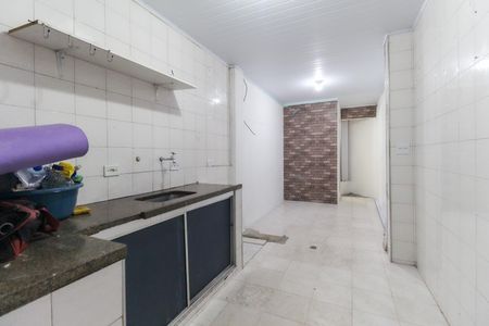 Casa para alugar com 1 quarto, 14m² em Conjunto Residencial José Bonifácio, São Paulo