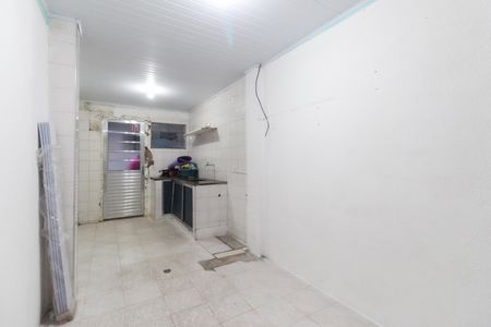Casa para alugar com 1 quarto, 14m² em Conjunto Residencial José Bonifácio, São Paulo