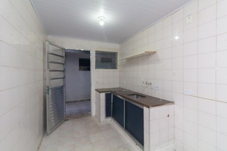 Sala/cozinha de casa para alugar com 1 quarto, 18m² em Conjunto Residencial José Bonifácio, São Paulo