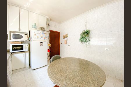 Casa para alugar com 280m², 3 quartos e 3 vagas Casa para alugar com 280m², 3 quartos e 3 vagasCozinha