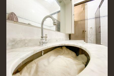 Casa para alugar com 280m², 3 quartos e 3 vagas Casa para alugar com 280m², 3 quartos e 3 vagasBanheiro Suíte