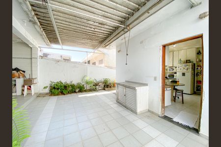 Casa para alugar com 280m², 3 quartos e 3 vagas Casa para alugar com 280m², 3 quartos e 3 vagasQuintal/Área de Serviço