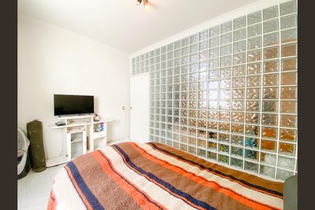 Casa para alugar com 280m², 3 quartos e 3 vagas Casa para alugar com 280m², 3 quartos e 3 vagasQuarto 2