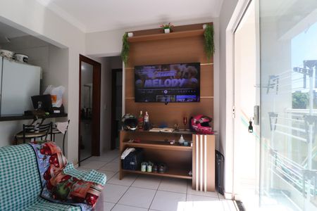 Sala de apartamento para alugar com 2 quartos, 47m² em Jardim Holanda, Uberlândia