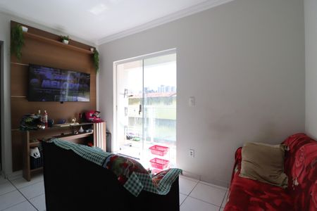 Sala de apartamento para alugar com 2 quartos, 47m² em Jardim Holanda, Uberlândia