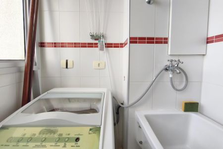 Apartamento para alugar com 75m², 2 quartos e 2 vagas Apartamento para alugar com 75m², 2 quartos e 2 vagasÁrea de Serviço