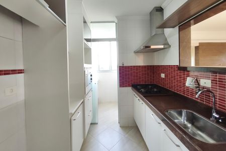 Apartamento para alugar com 75m², 2 quartos e 2 vagas Apartamento para alugar com 75m², 2 quartos e 2 vagasCozinha