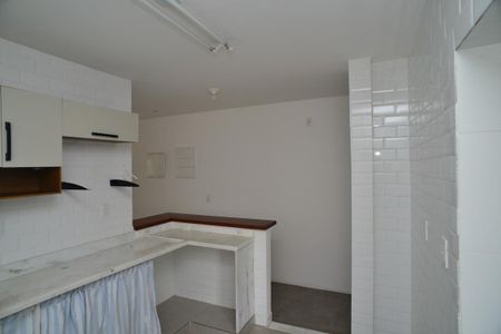 Casa de condomínio à venda com 400m², 6 quartos e 2 vagas Casa de condomínio à venda com 400m², 6 quartos e 2 vagasCozinha 2º Piso