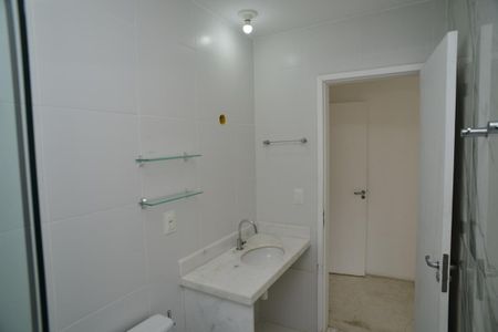 Casa de condomínio à venda com 400m², 6 quartos e 2 vagas Casa de condomínio à venda com 400m², 6 quartos e 2 vagasBanheiro Suíte Principal