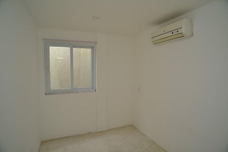 Casa de condomínio à venda com 400m², 6 quartos e 2 vagas Casa de condomínio à venda com 400m², 6 quartos e 2 vagasQuarto