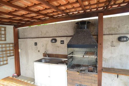 Casa de condomínio à venda com 400m², 6 quartos e 2 vagas Casa de condomínio à venda com 400m², 6 quartos e 2 vagasChurrasqueira