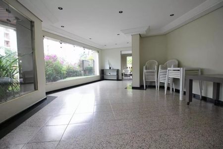 Apartamento à venda com 222m², 3 quartos e 3 vagas Apartamento à venda com 222m², 3 quartos e 3 vagasSalão de festas