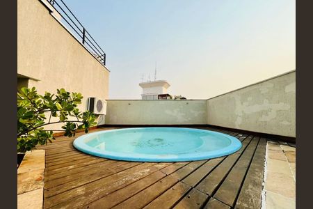 Apartamento à venda com 222m², 3 quartos e 3 vagas Apartamento à venda com 222m², 3 quartos e 3 vagasPiscina da cobertura