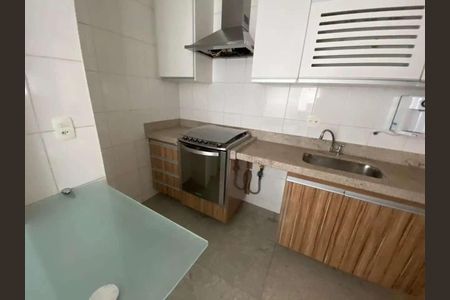 Apartamento à venda com 3 quartos, 82m² em Funcionários, Belo Horizonte