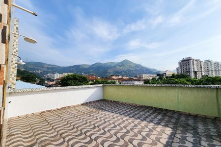 Casa à venda com 217m², 3 quartos e 1 vagaVaranda 