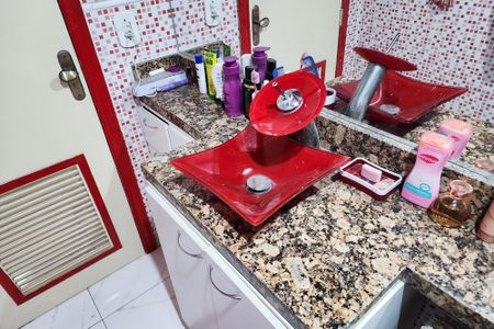Casa à venda com 217m², 3 quartos e 1 vagaBanheiro da Suíte 