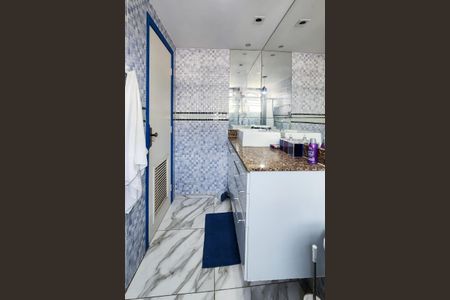 Casa à venda com 217m², 3 quartos e 1 vagaBanheiro Social 1