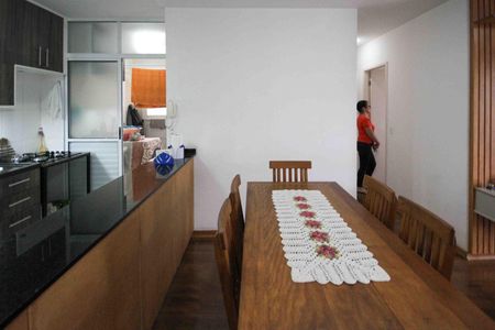 Apartamento à venda com 77m², 3 quartos e 2 vagas