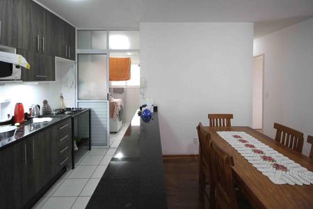 Apartamento à venda com 77m², 3 quartos e 2 vagas