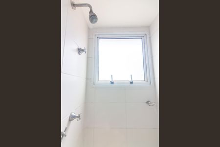 Apartamento para alugar com 47m², 2 quartos e 1 vaga Apartamento para alugar com 47m², 2 quartos e 1 vagaBanheiro