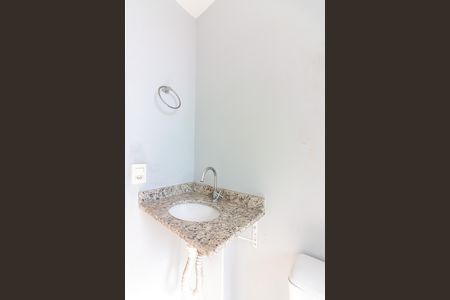 Apartamento para alugar com 47m², 2 quartos e 1 vaga Apartamento para alugar com 47m², 2 quartos e 1 vagaBanheiro