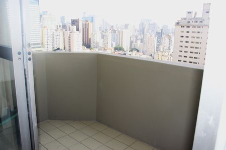 Apartamento para alugar com 35m², 1 quarto e 1 vagaVaranda