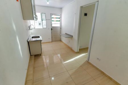 Sala de casa para alugar com 1 quarto, 35m² em Jardim Tres Marias, Taboão da Serra
