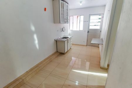 Sala de casa para alugar com 1 quarto, 35m² em Jardim Tres Marias, Taboão da Serra