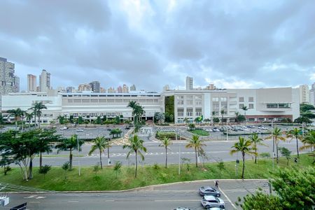 Apartamento para alugar com 77m², 2 quartos e 2 vagas Apartamento para alugar com 77m², 2 quartos e 2 vagasVista da Suíte