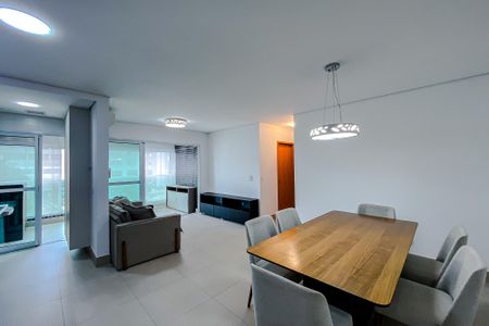 Sala de apartamento para alugar com 2 quartos, 77m² em Vila Regente Feijó, São Paulo