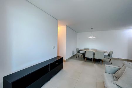 Apartamento para alugar com 77m², 2 quartos e 2 vagas Apartamento para alugar com 77m², 2 quartos e 2 vagasSala