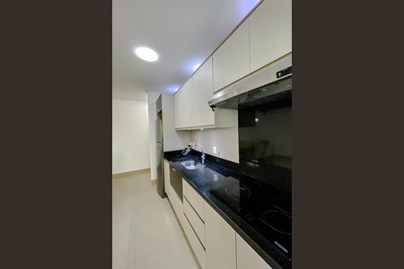 Apartamento para alugar com 77m², 2 quartos e 2 vagas Apartamento para alugar com 77m², 2 quartos e 2 vagasCozinha