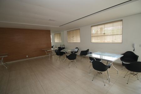 Apartamento para alugar com 22m², 2 quartos e 2 vagasÁrea comum - Salão de festas