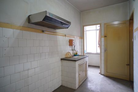 Apartamento à venda com 79m², 2 quartos e sem vagaCozinha 