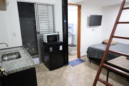 Kitnet/Studio para alugar com 1 quarto, 17m² em Vila Castelo, São Paulo