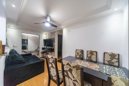 Sala de apartamento à venda com 2 quartos, 49m² em Parque Sao Vicente, Santo André