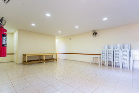 Apartamento à venda com 49m², 2 quartos e 1 vagaÁrea comum - Salão de festas