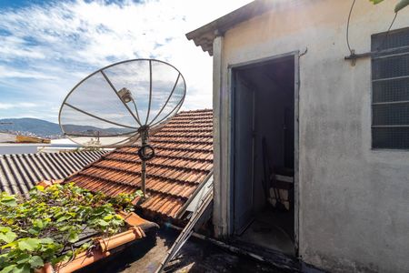 Casa à venda com 250m², 3 quartos e 5 vagas Casa à venda com 250m², 3 quartos e 5 vagasQuintal Superior