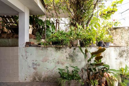 Casa à venda com 250m², 3 quartos e 5 vagas Casa à venda com 250m², 3 quartos e 5 vagasQuarto 2 - Vista