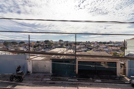 Casa à venda com 250m², 3 quartos e 5 vagas Casa à venda com 250m², 3 quartos e 5 vagasVaranda - Vista