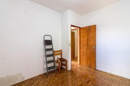 Casa à venda com 250m², 3 quartos e 5 vagas Casa à venda com 250m², 3 quartos e 5 vagasQuarto 2