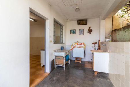 Casa à venda com 250m², 3 quartos e 5 vagas Casa à venda com 250m², 3 quartos e 5 vagasÁrea de Serviço