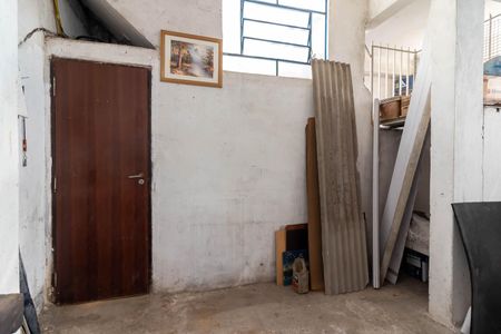 Casa à venda com 250m², 3 quartos e 5 vagas Casa à venda com 250m², 3 quartos e 5 vagasGaragem