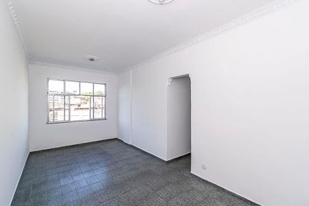 Sala de apartamento à venda com 2 quartos, 72m² em Olaria, Rio de Janeiro