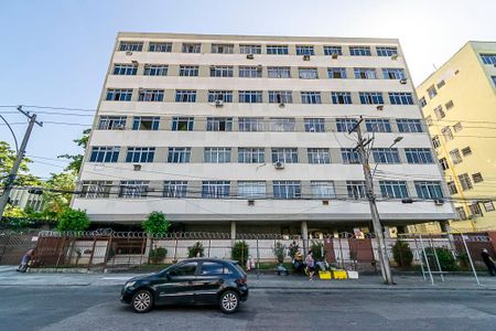 Apartamento para alugar com 72m², 2 quartos e 1 vagaFachada do Prédio