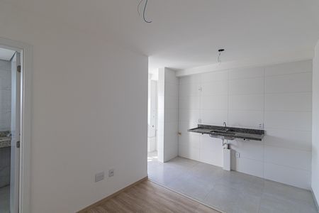 Apartamento para alugar com 33m², 1 quarto e sem vaga Apartamento para alugar com 33m², 1 quarto e sem vagaSala/Cozinha/Área de Serviço