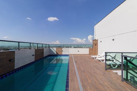 Apartamento para alugar com 33m², 1 quarto e sem vaga Apartamento para alugar com 33m², 1 quarto e sem vagaÁrea Comum - Piscina